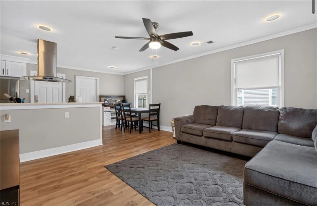 108 Clover ST, HAMPTON VA 23669 thumb 12