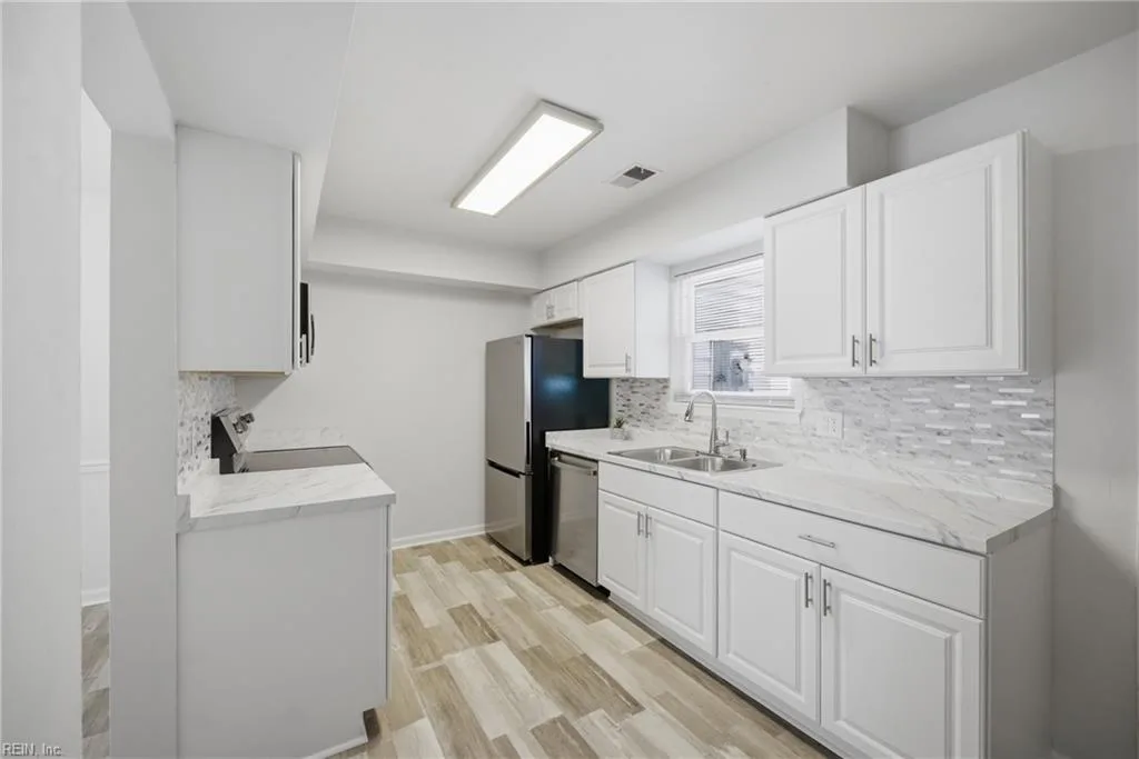 3220 Wimbledon WAY, VIRGINIABEACH VA 23453 thumb 12