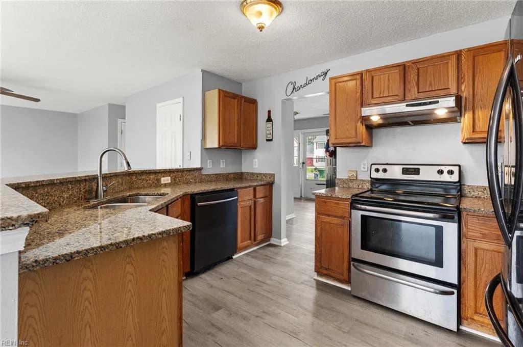 854 Wilderness WAY, NEWPORT NEWS VA 23608 thumb 11