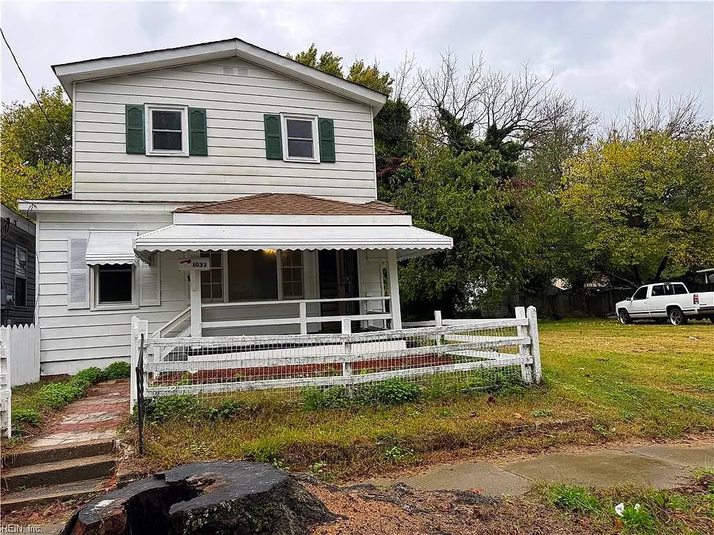 1033 32nd ST, NEWPORT NEWS VA 23607 - Main photo