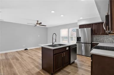 501 Thornloe Ln LN, CHESAPEAKE VA 23320 thumb 5