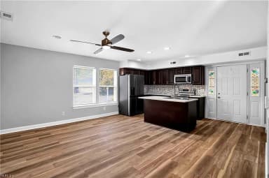 501 Thornloe Ln LN, CHESAPEAKE VA 23320 thumb 8
