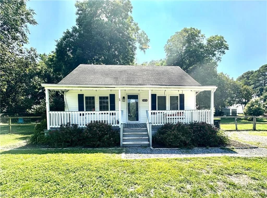 10270 Center ST, CARROLLTON VA 23314 - Main photo
