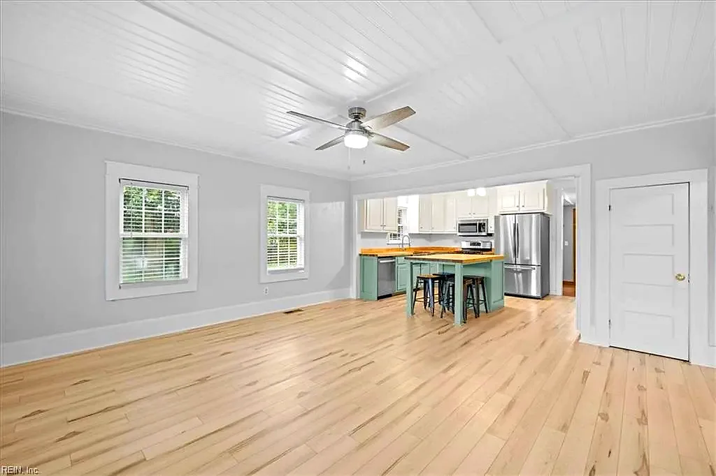 10270 Center ST, CARROLLTON VA 23314 thumb 7