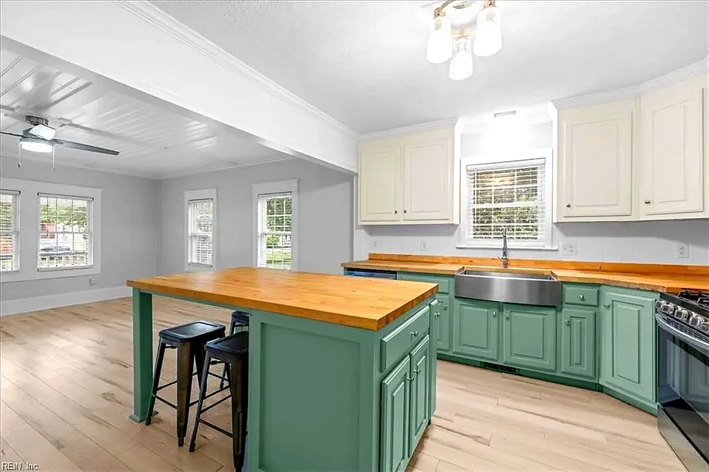10270 Center ST, CARROLLTON VA 23314 thumb 8