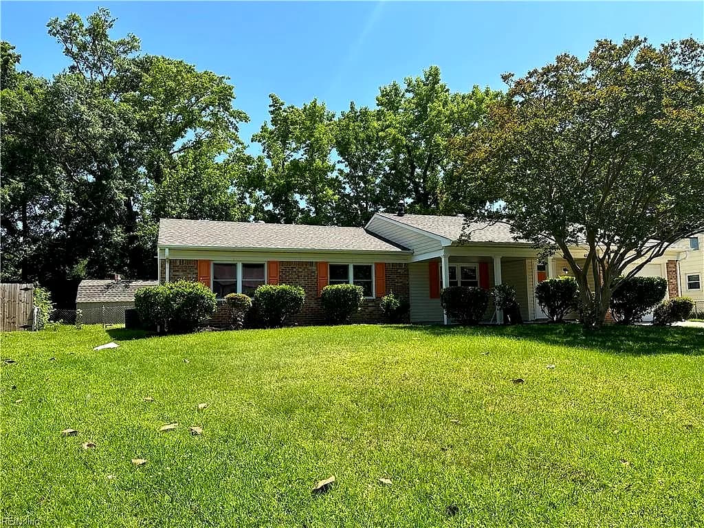 417 Carnegie RD, VIRGINIA BEACH VA 23452 - Main photo