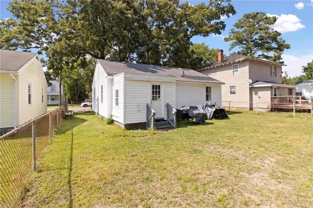 403 Bogart ST, FRANKLIN VA 23851 - Photo 5