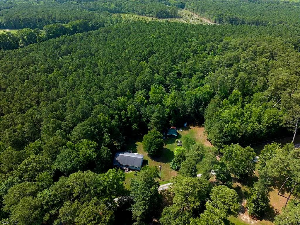 450 Hicks RD, HUDGINS VA 23076 thumb 11