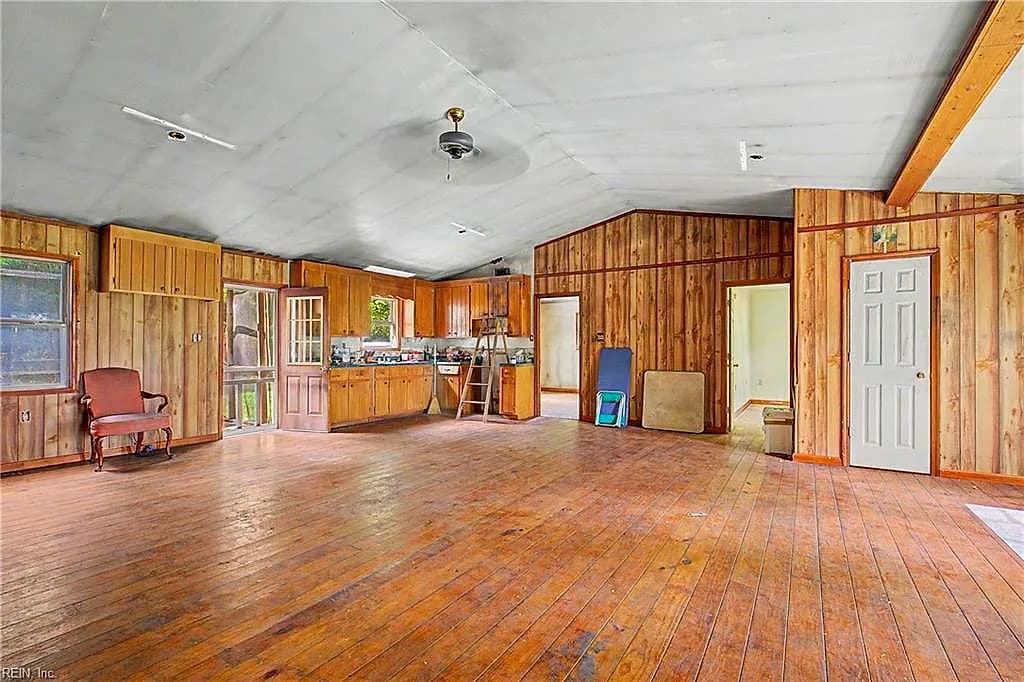 450 Hicks RD, HUDGINS VA 23076 thumb 6