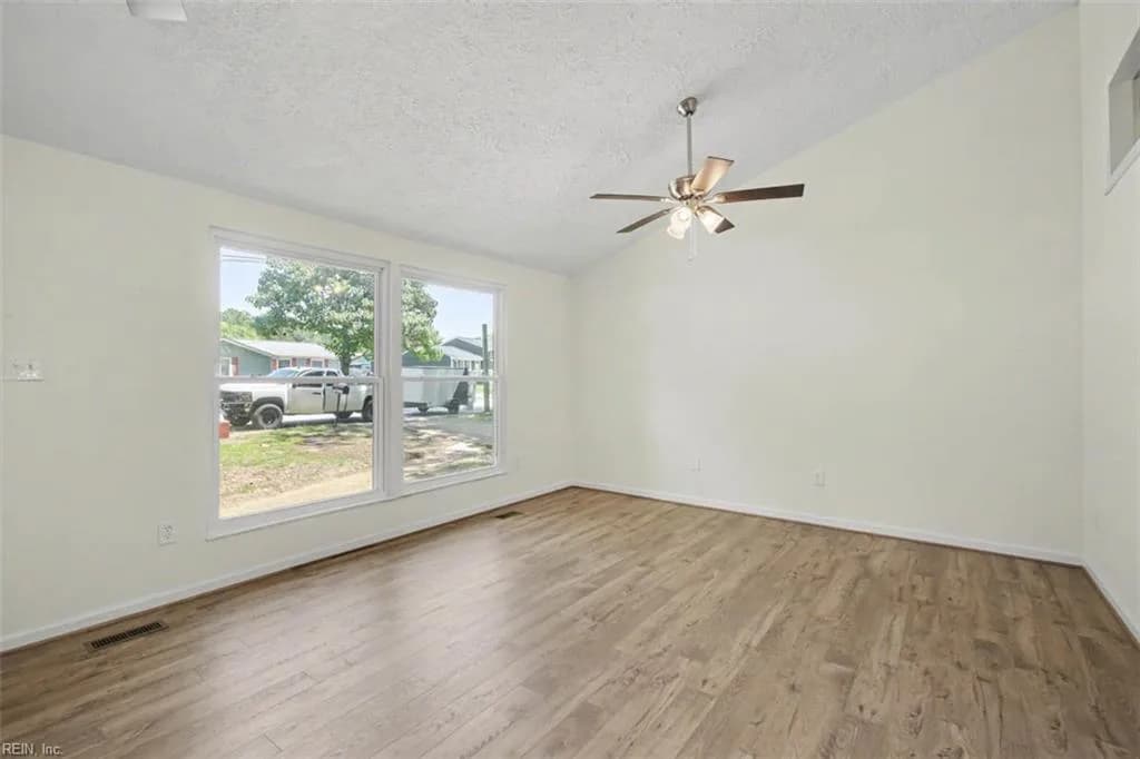 87 Stanley DR, NEWPORT NEWS VA 23608 thumb 10