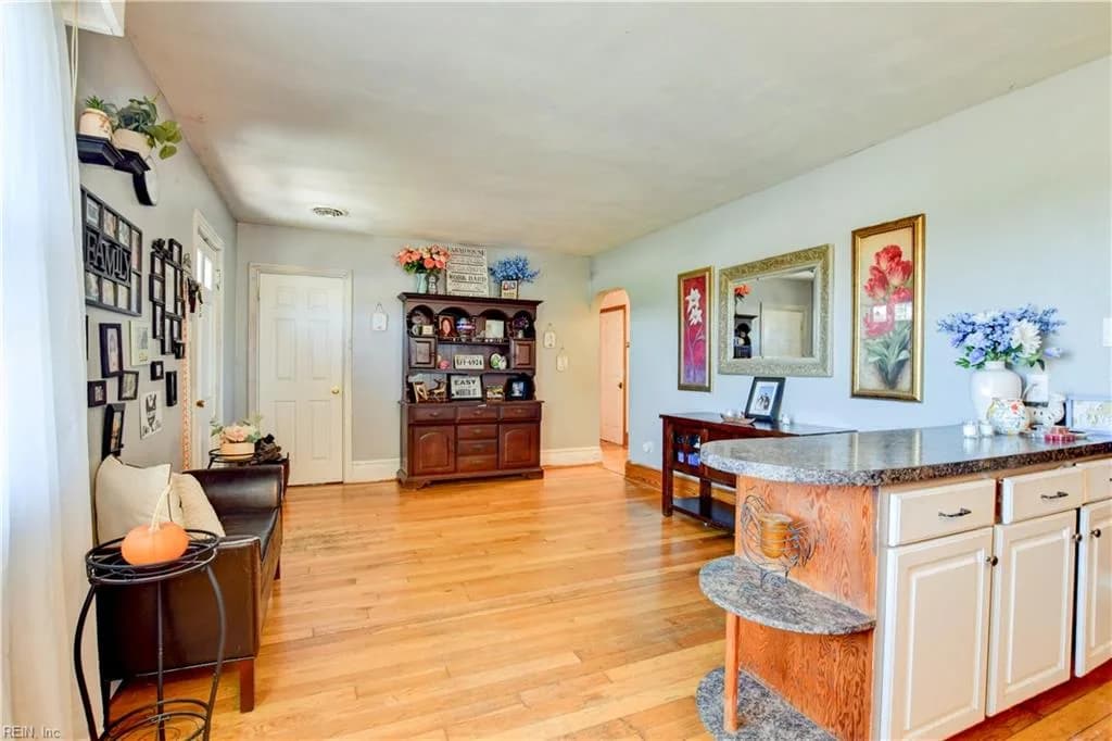 44 N Court ST, WINDSOR VA 23487 thumb 10
