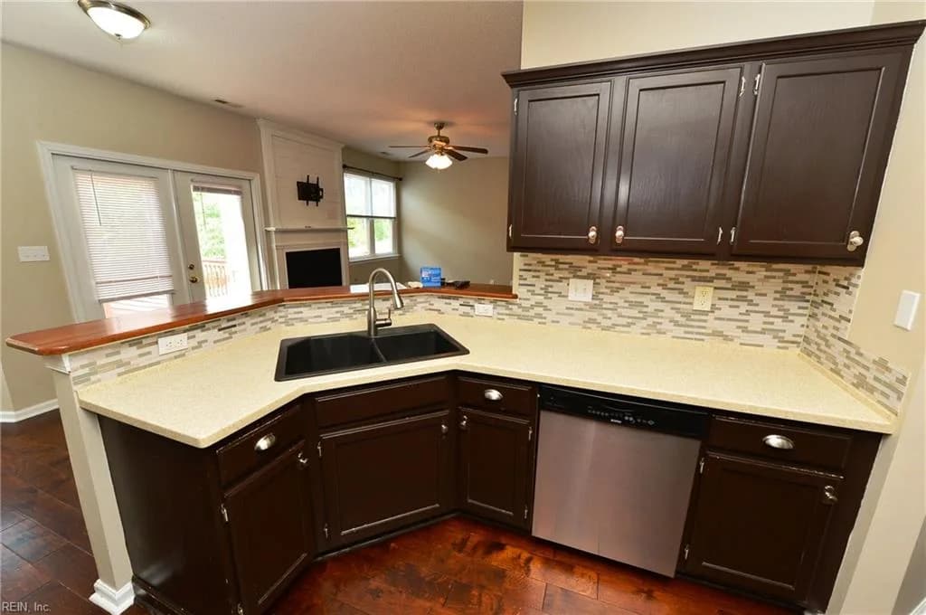 517 Whisper WALK, CHESAPEAKE VA 23322 thumb 11