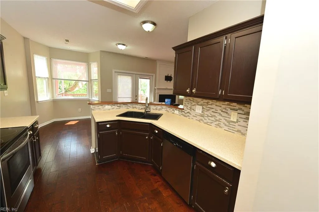 517 Whisper WALK, CHESAPEAKE VA 23322 thumb 12