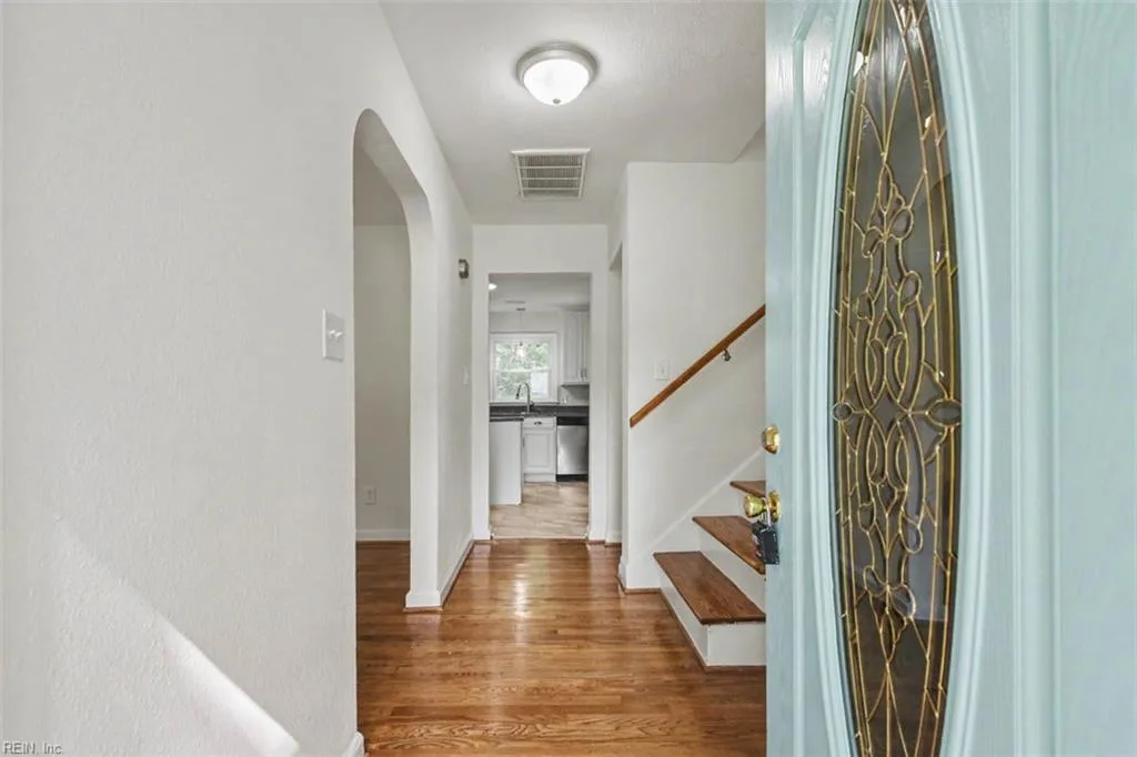8 Riverdale DR, HAMPTON VA 23666 thumb 7