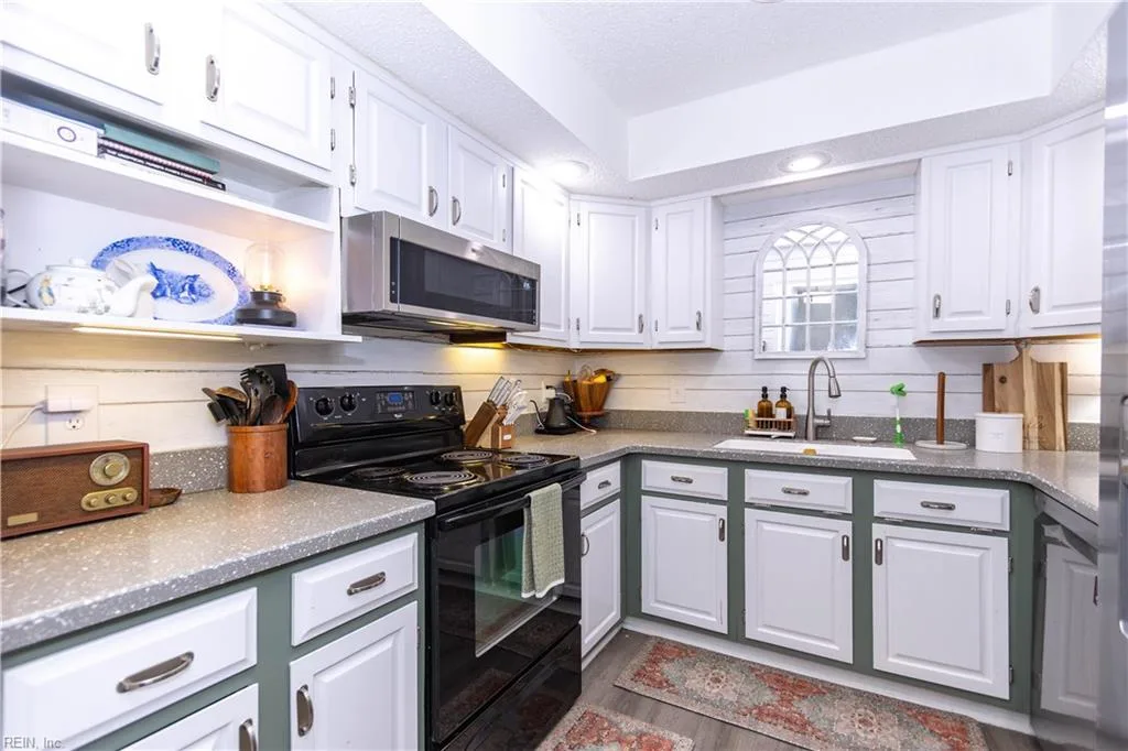 100 Burnt Bridge WAY #E, YORKTOWN VA 23692 thumb 7