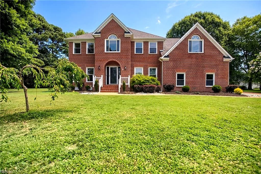 4 Tennis CIR, POQUOSON VA 23662 - Main photo