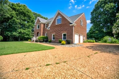 4 Tennis CIR, POQUOSON VA 23662 thumb 3