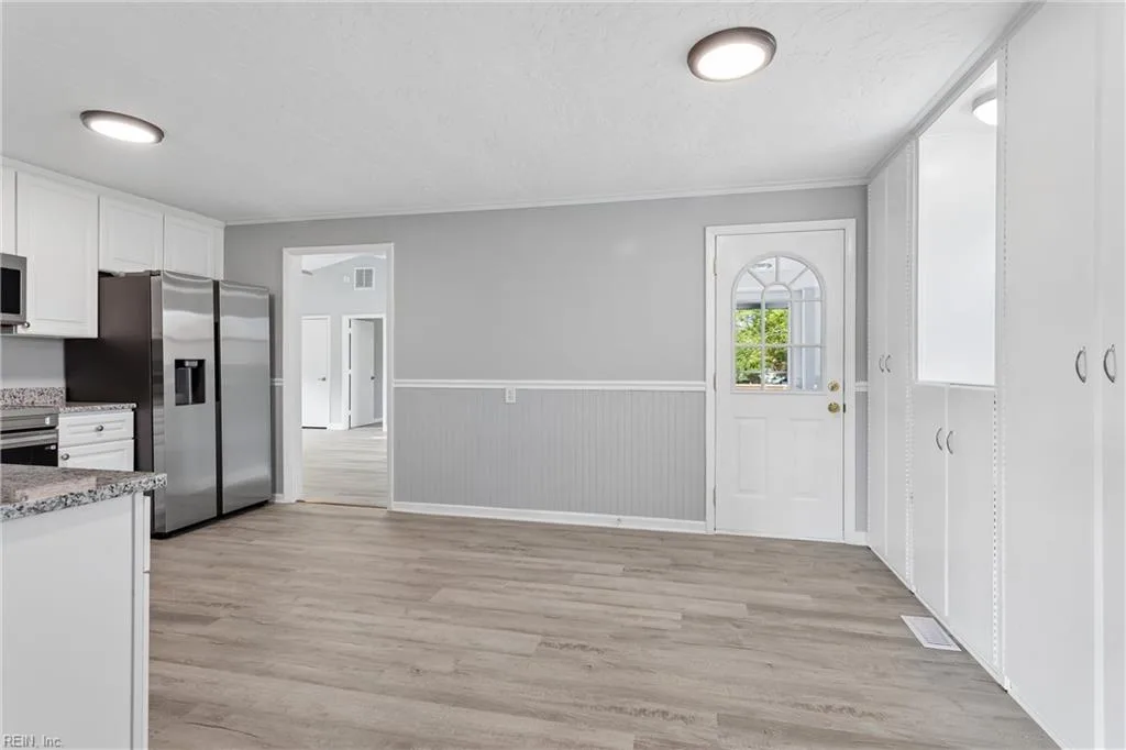 1813 Canterbury RD, HAMPTON VA 23666 thumb 10
