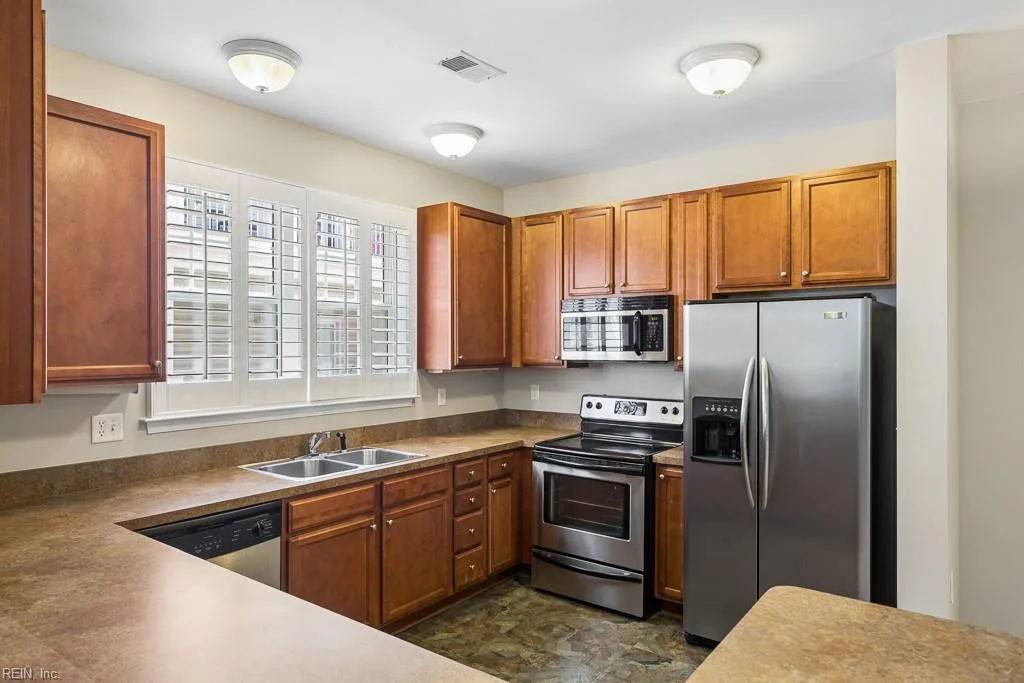 5304 Warminster DR #205, VIRGINIA BEACH VA 23455 thumb 12