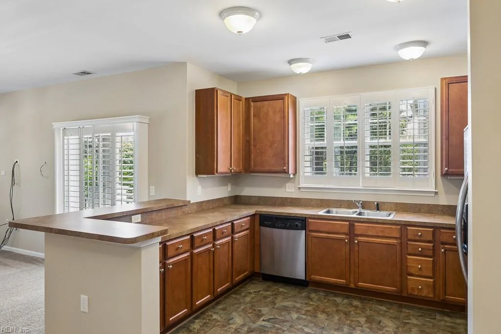 5304 Warminster DR #205, VIRGINIA BEACH VA 23455 thumb 10