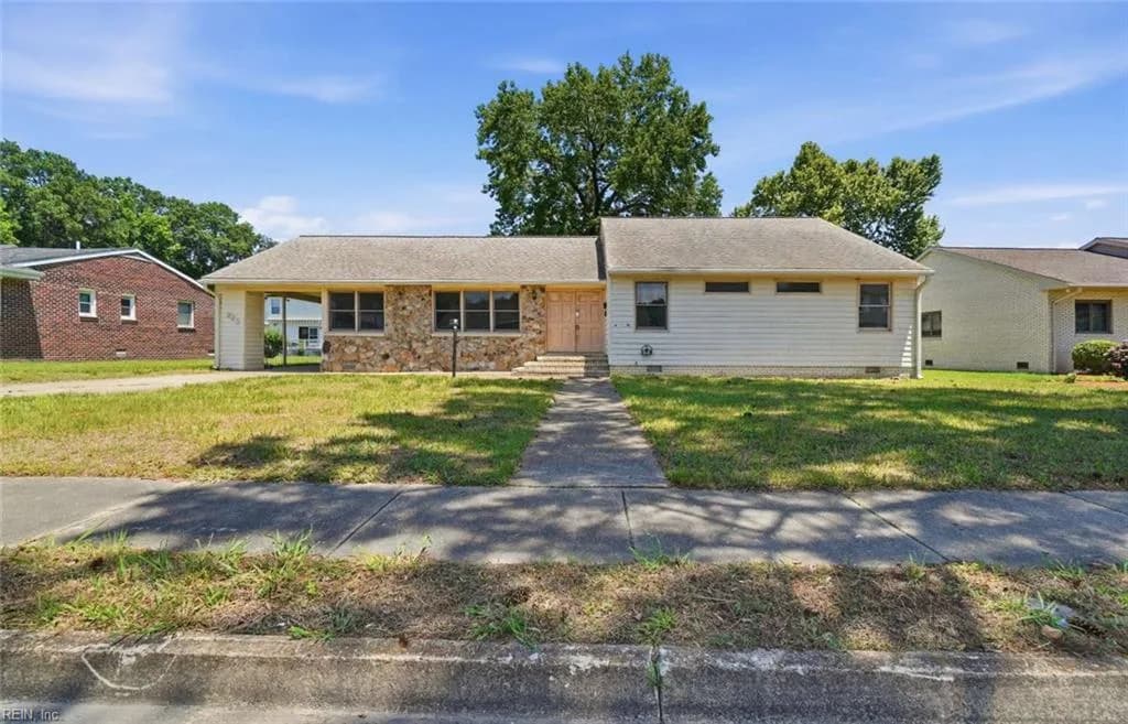 223 Woodbury Forrest DR, HAMPTON VA 23666 - Photo 3