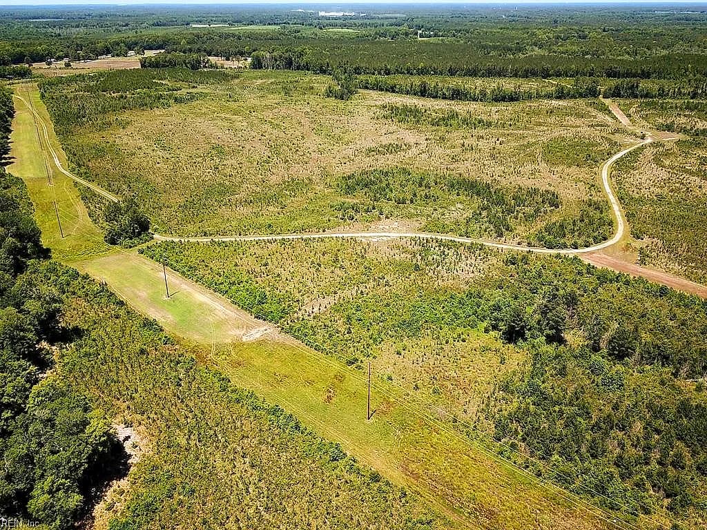 229 AC Moores Ferry RD, EMPORIA VA 23847 - Photo 4