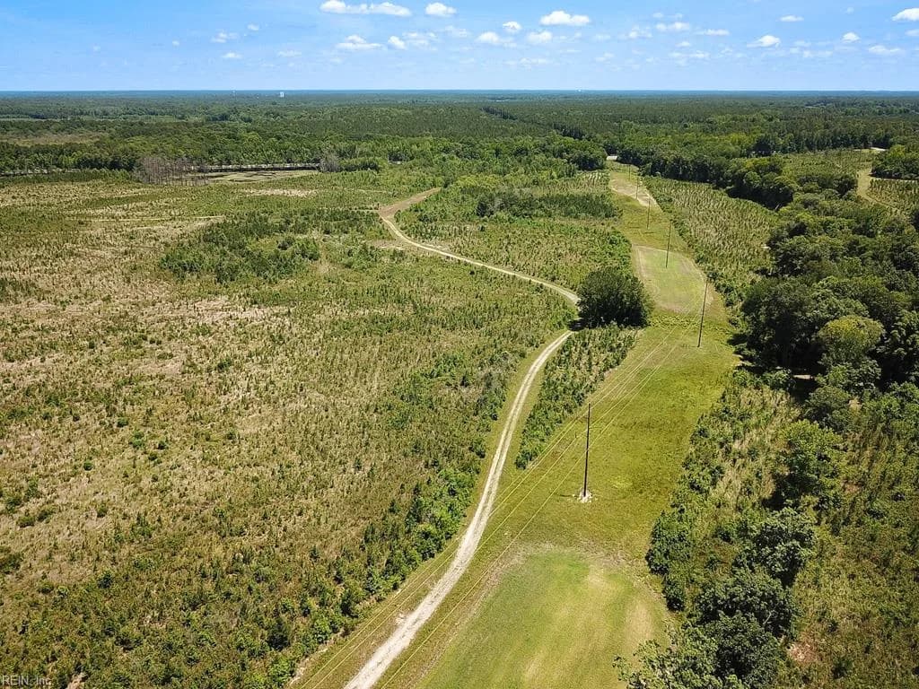 229 AC Moores Ferry RD, EMPORIA VA 23847 thumb 9