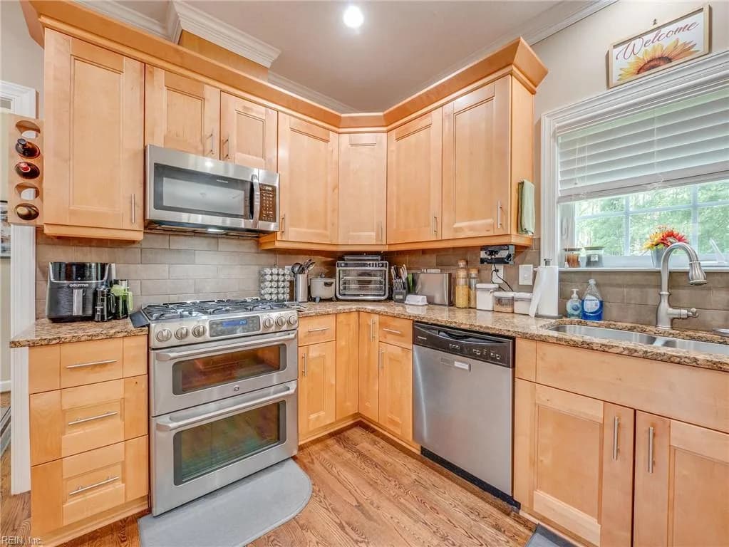 1098 Poquoson AVE, POQUOSON VA 23662 thumb 11