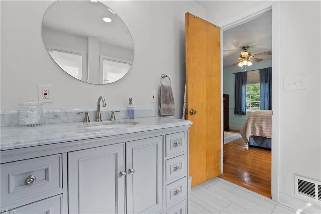 201 Pine BLF, PORTSMOUTH VA 23701 - Photo 4
