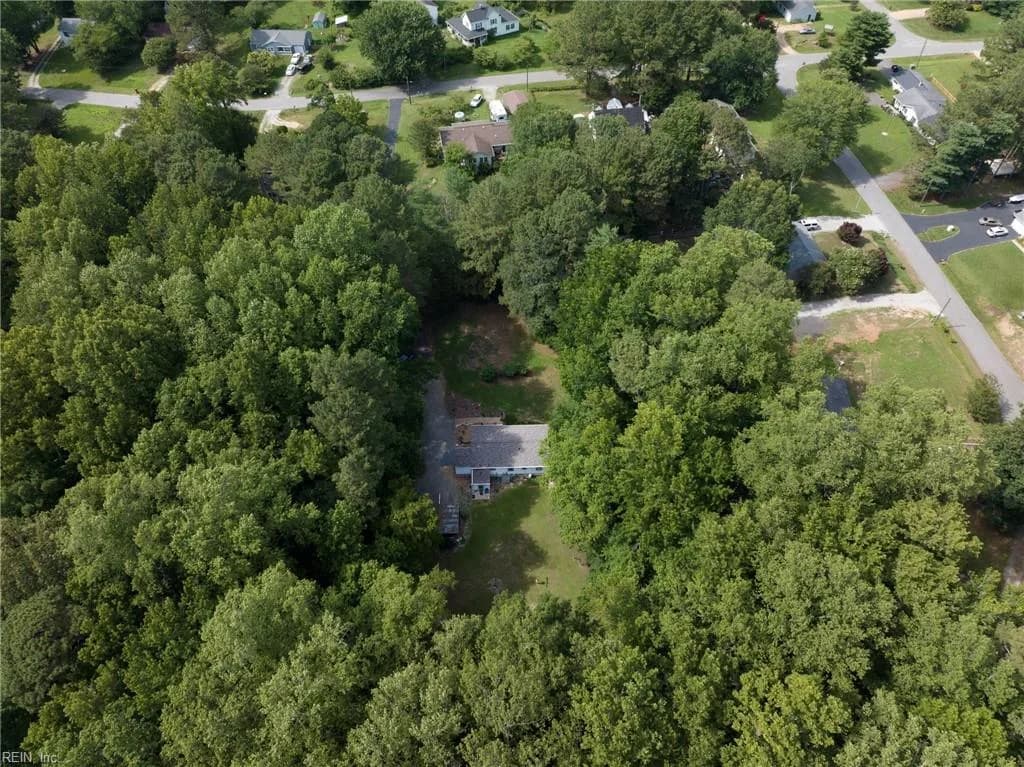 6394 Meadow DR, GLOUCESTER VA 23061 thumb 11