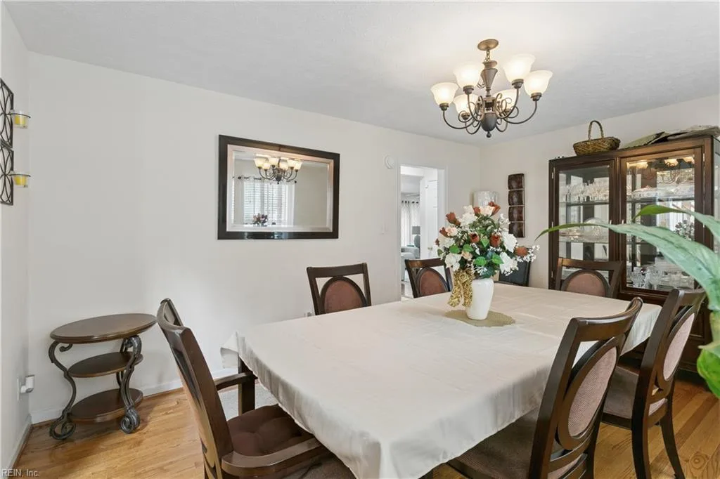 211 BAYBERRY LN, YORKTOWN VA 23693 thumb 10