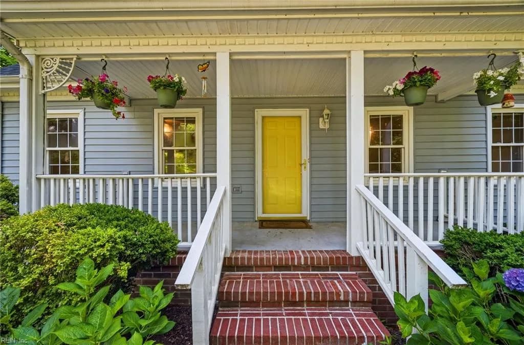 102 Tampa CIR, WILLIAMSBURG VA 23188 - Photo 5