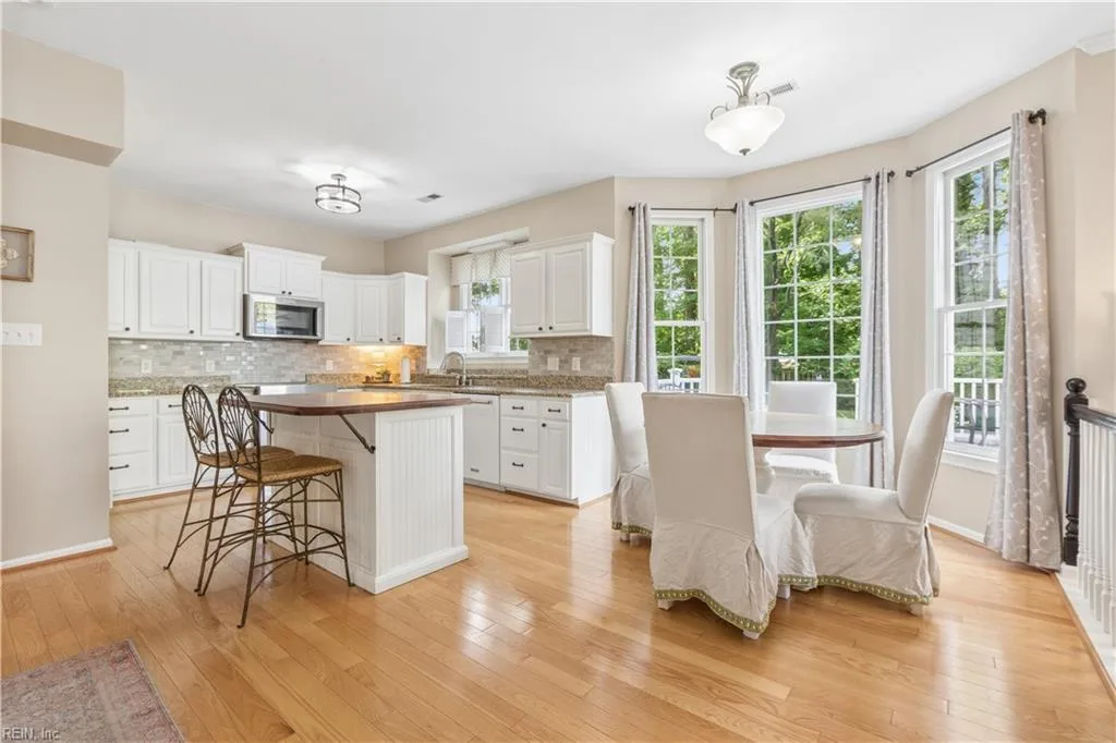 923 Blackthorne Dr NONE, CHESAPEAKE VA 23322 thumb 12