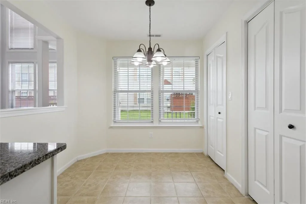 107 Post Oak RD, YORKTOWN VA 23693 thumb 12