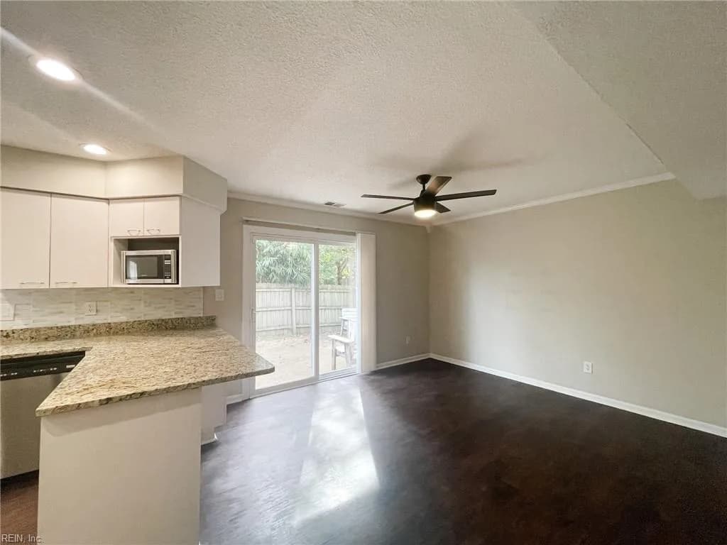 916 Appleby CT, VIRGINIA BEACH VA 23462 thumb 12