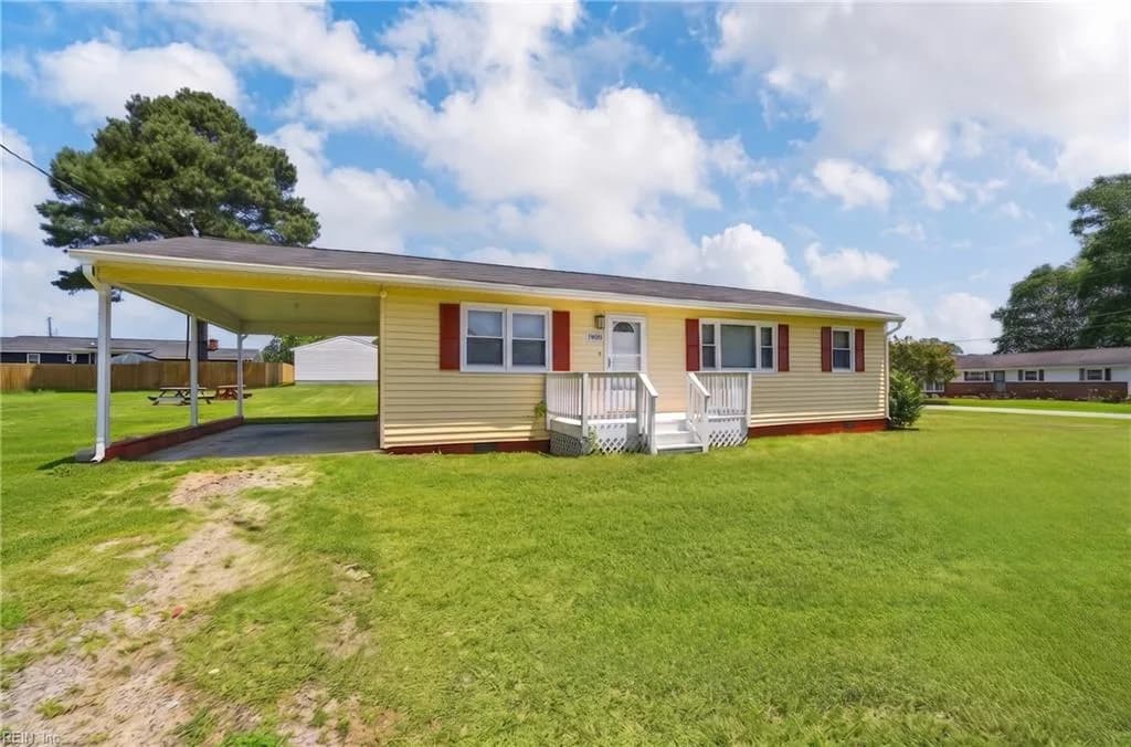 13408 Martha CIR, SMITHFIELD VA 23430 - Photo 3