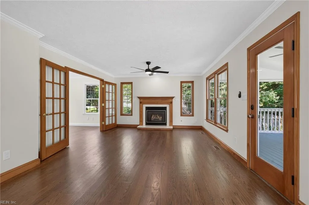 204 Halles RN, YORKTOWN VA 23693 thumb 11