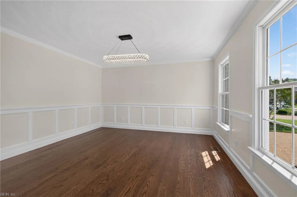204 Halles RN, YORKTOWN VA 23693 thumb 6