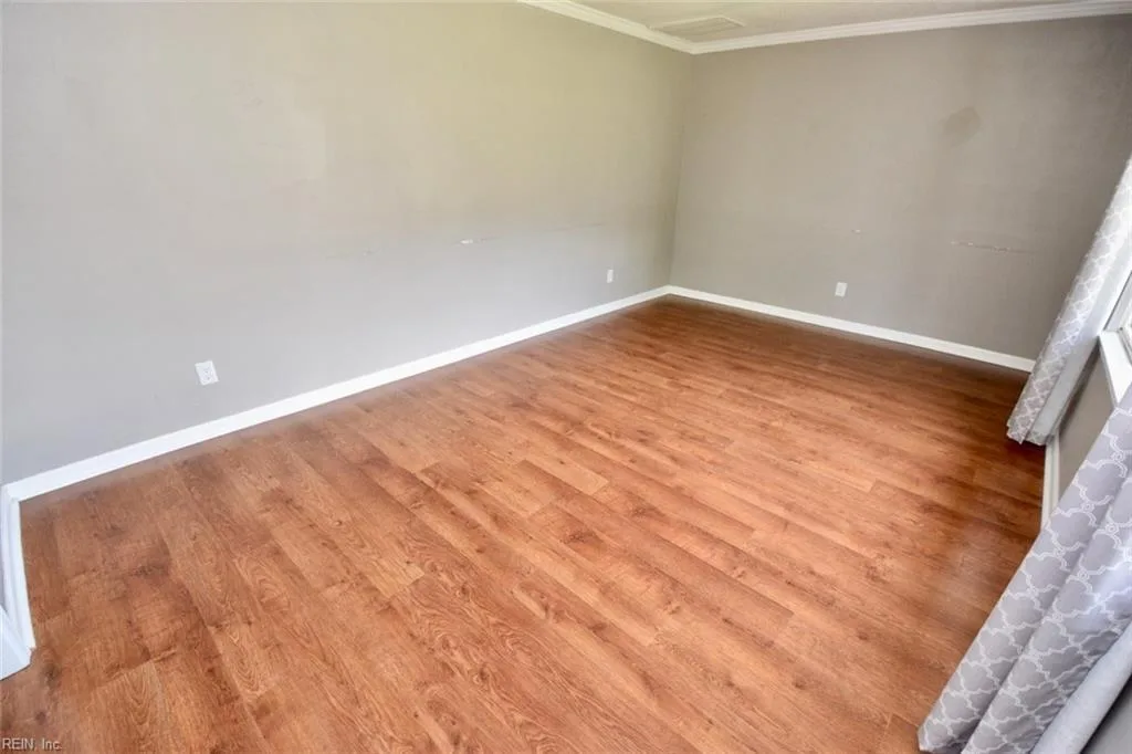 504 S Kings Point RD, VIRGINIA BEACH VA 23452 thumb 12