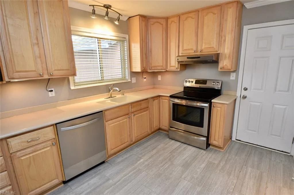 504 S Kings Point RD, VIRGINIA BEACH VA 23452 thumb 6