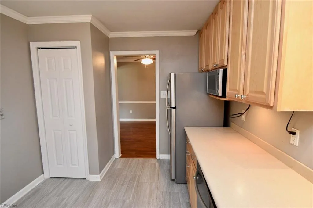 504 S Kings Point RD, VIRGINIA BEACH VA 23452 thumb 8