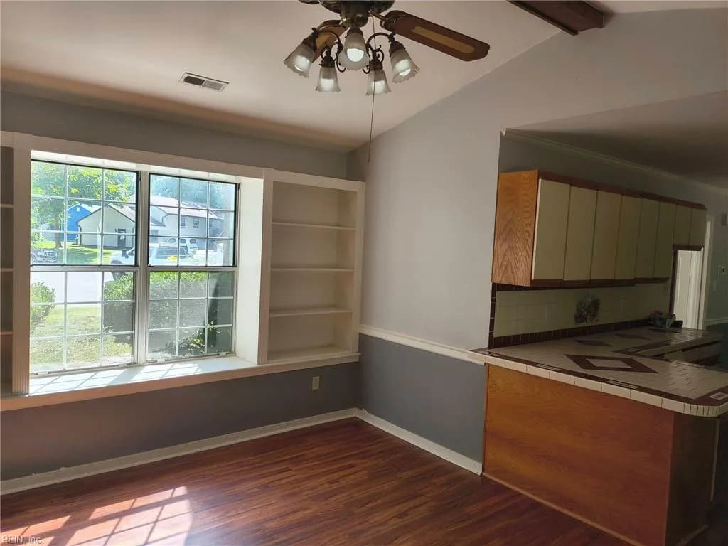 6 Finch PL, NEWPORT NEWS VA 23608 - Photo 4