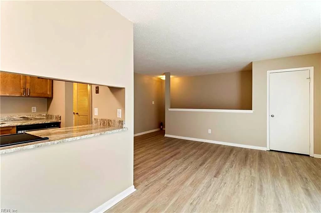 1180 Indian RD, VIRGINIA BEACH VA 23451 - Photo 5