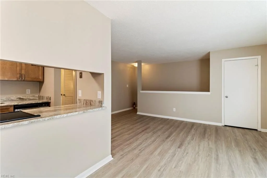 1180 Indian RD, VIRGINIA BEACH VA 23451 - Photo 5