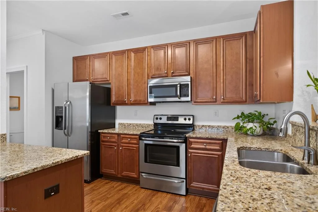 706 Albertine CT, CHESAPEAKE VA 23320 thumb 12