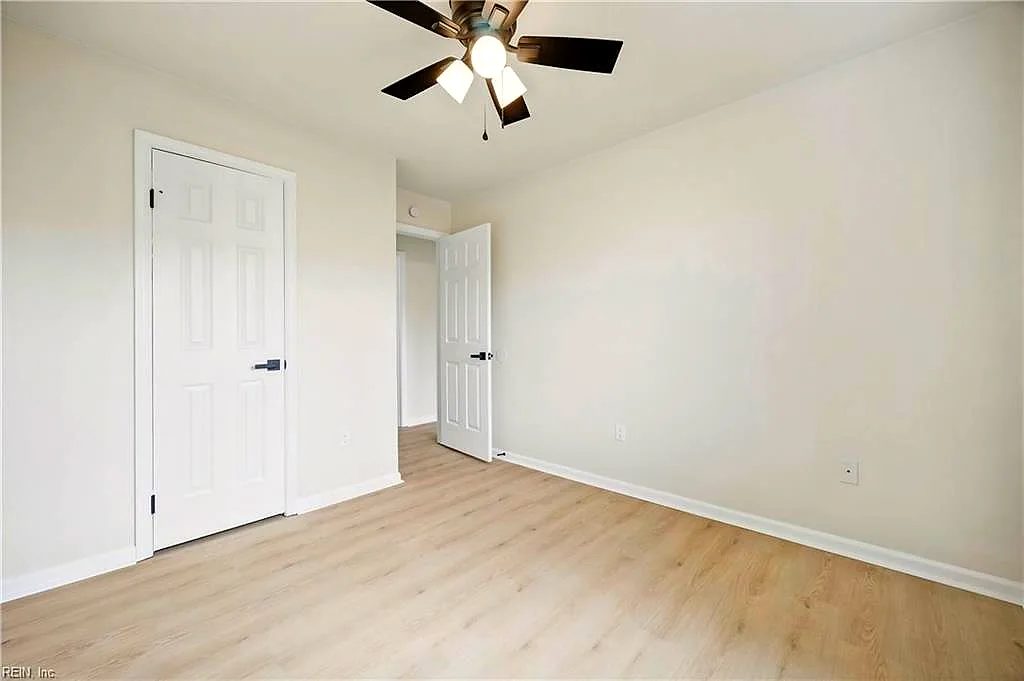5589 Campus DR, VIRGINIABEACH VA 23462 thumb 6