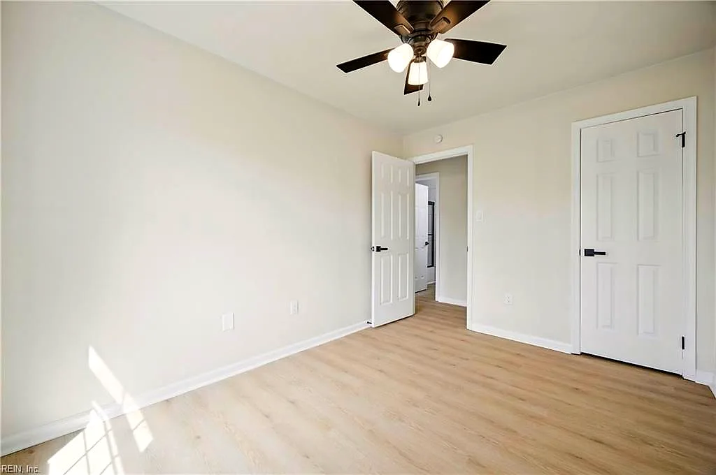 5589 Campus DR, VIRGINIABEACH VA 23462 thumb 7