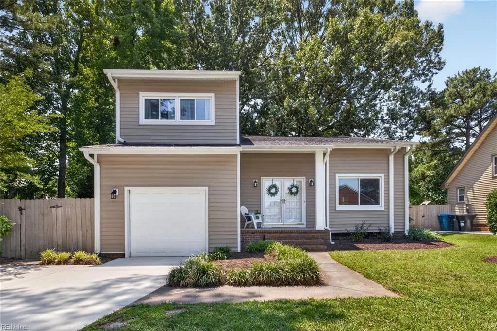 2239 Saint Marshall DR, VIRGINIA BEACH VA 23454 - Photo 2