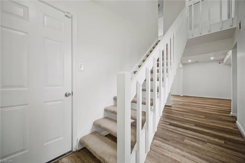 4228 Langley CT, VIRGINIA BEACH VA 23453 - Photo 5