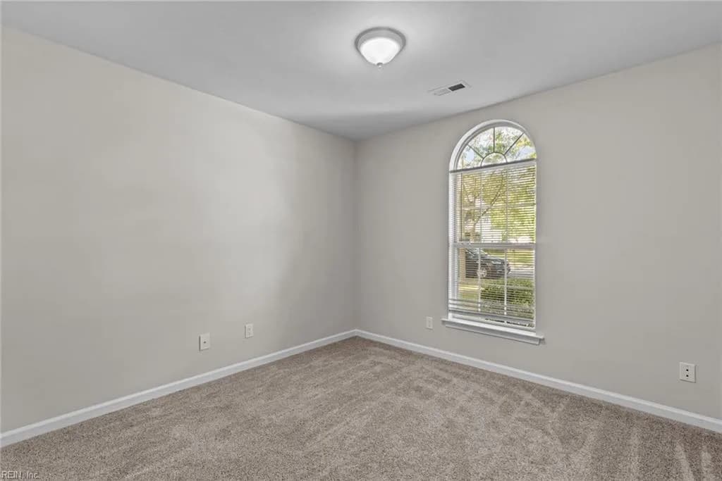 6748 Burbage Lake CIR, SUFFOLK VA 23434 thumb 7